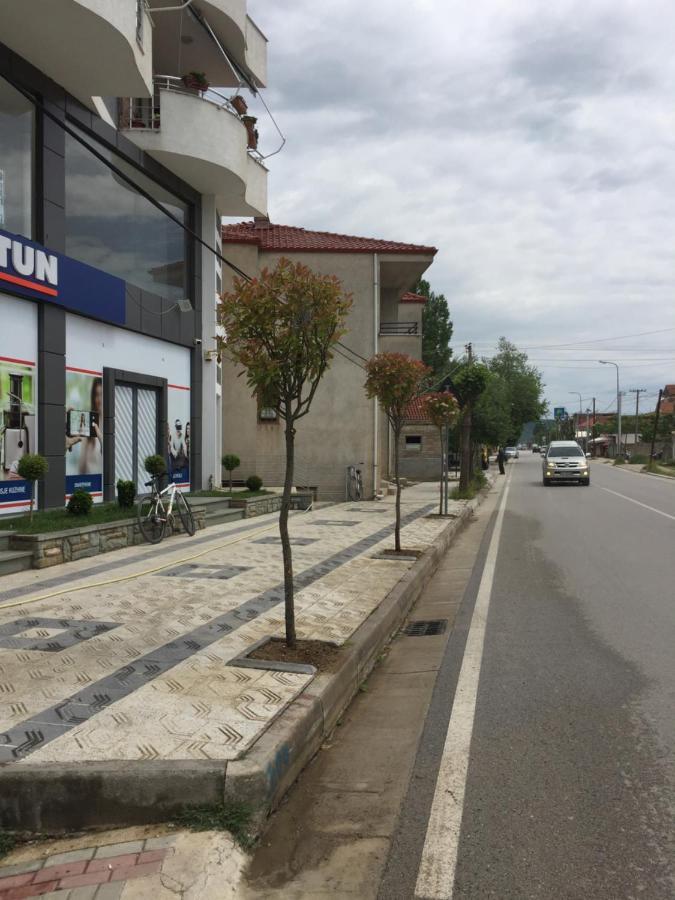 Guest'S Apartament Pogradec Zewnętrze zdjęcie