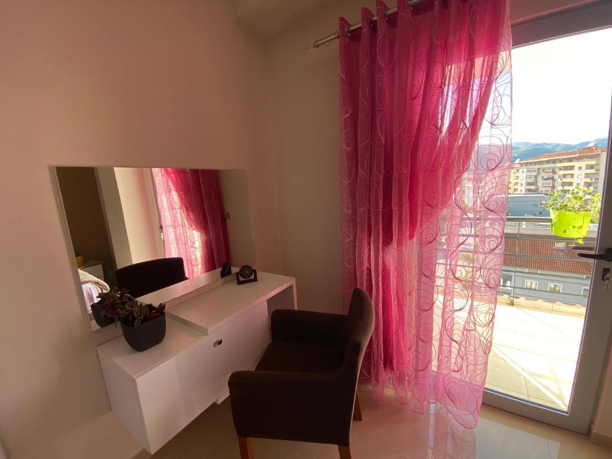 Guest'S Apartament Pogradec Zewnętrze zdjęcie