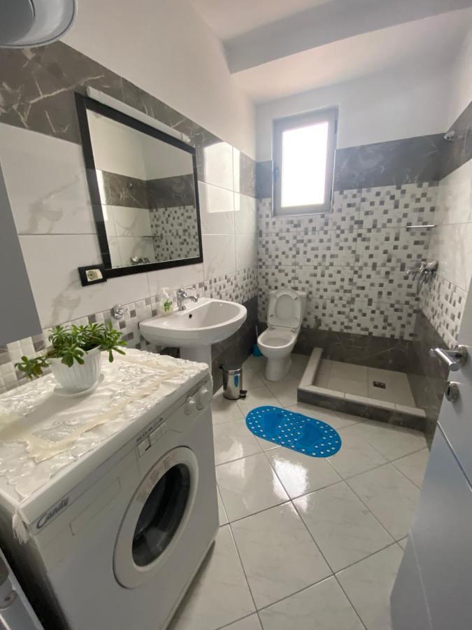 Guest'S Apartament Pogradec Zewnętrze zdjęcie