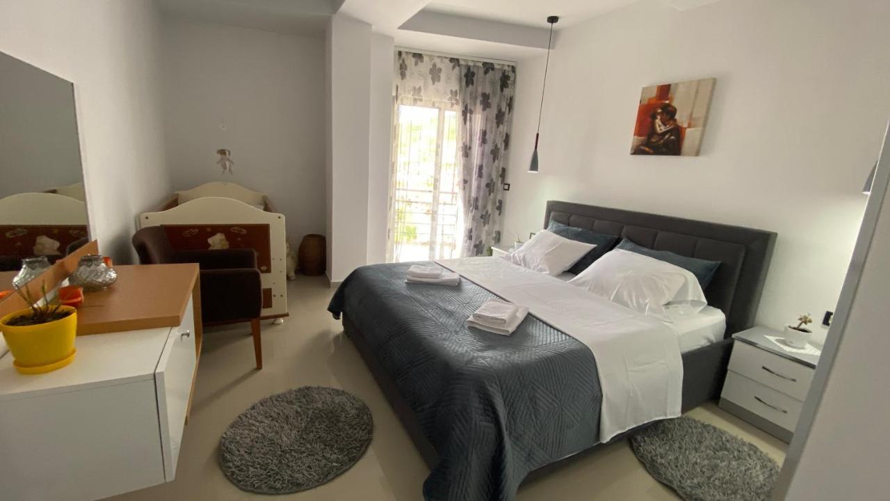 Apartament Guest'S Apartament Pogradec Zewnętrze zdjęcie